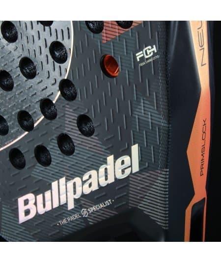 /blog/bullpadel-neuron-02-2026-la-nouvelle-arme-de-precision-de-chingotto/raquette-bullpadel-neuron-02-edge-2.jpg