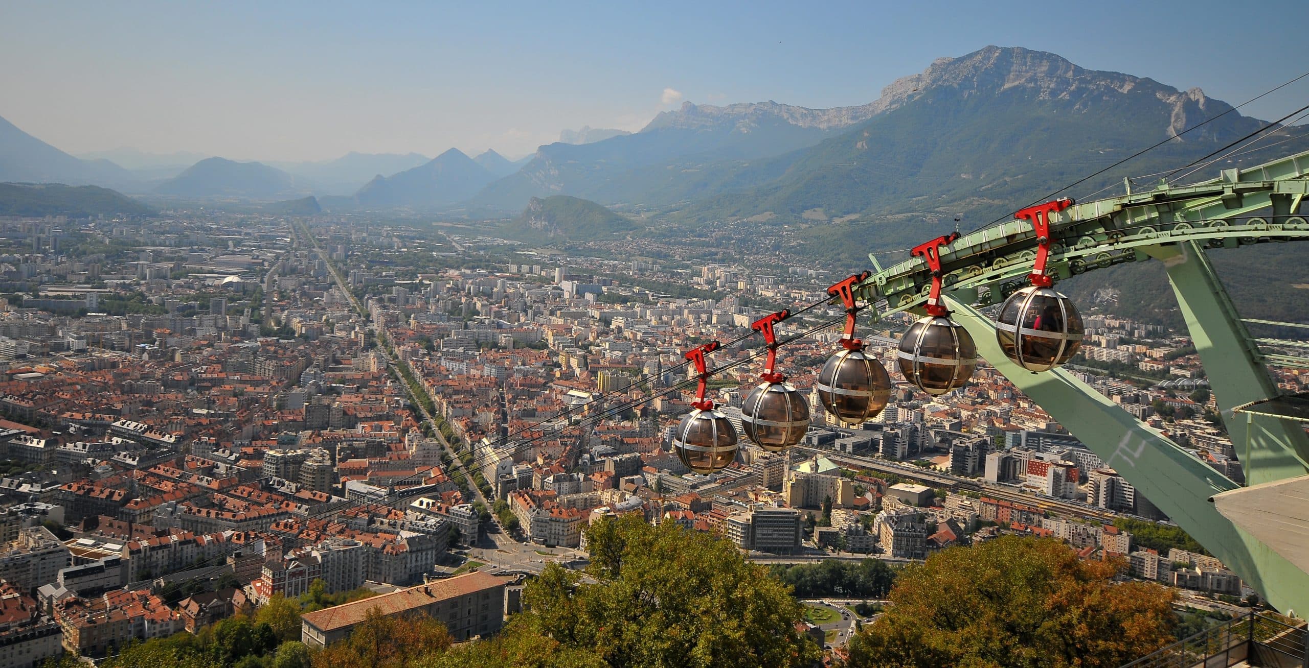 Vue sur la ville de grenoble depuis la Bastille