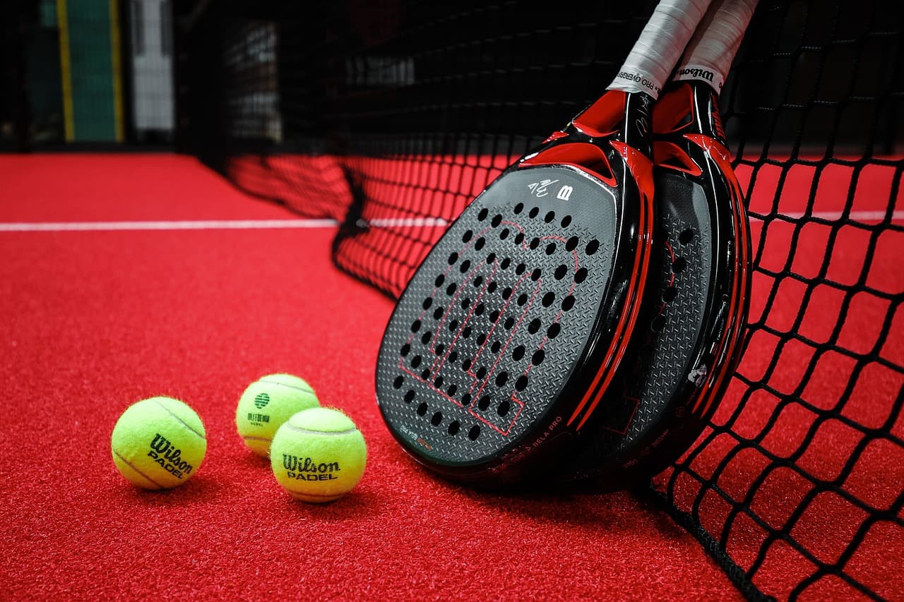 Meilleure Raquette Padel Débutant : Top 7 Testé en 2026